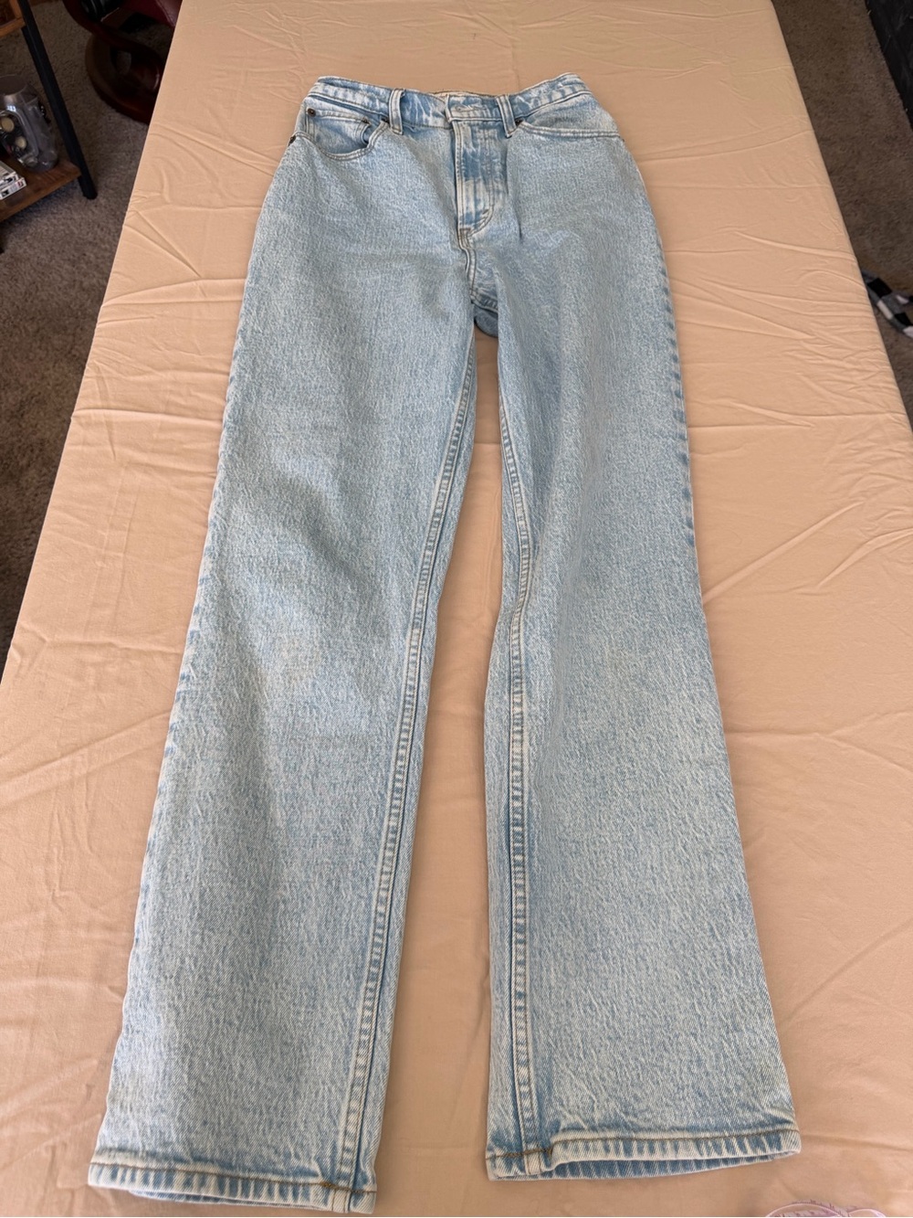 Abercrombie Curve Love 90s Straight Ultra High Rise Jeans 26/2R Light Wash